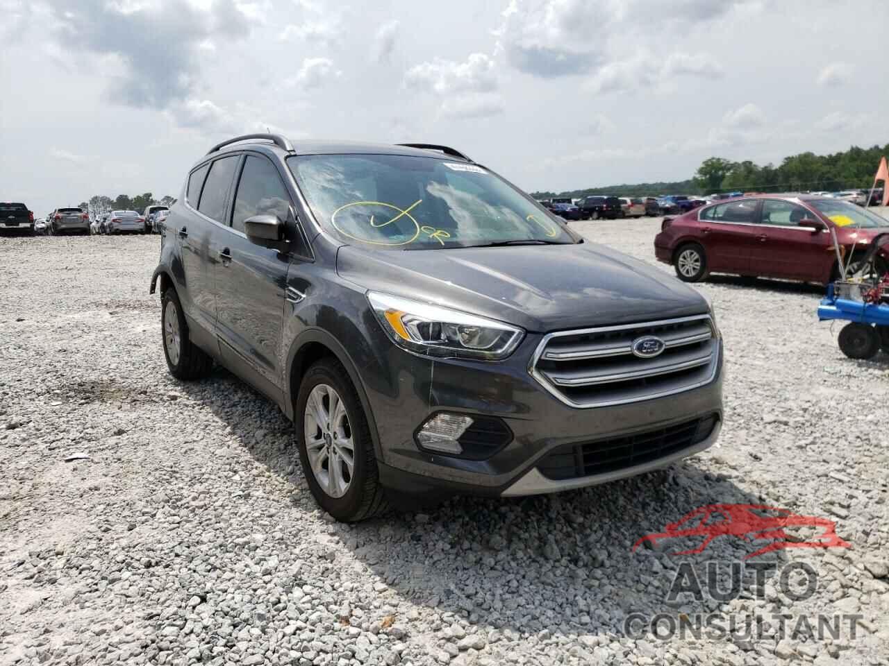 FORD ESCAPE 2017 - 1FMCU0GD2HUA18431