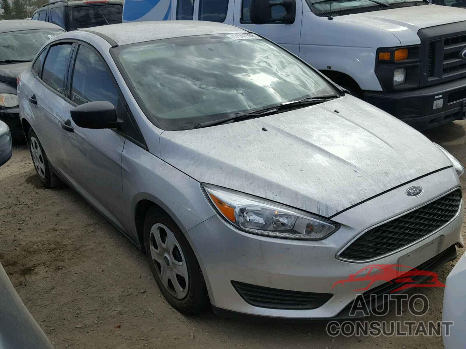 FORD FOCUS 2018 - 1FADP3E20JL211665