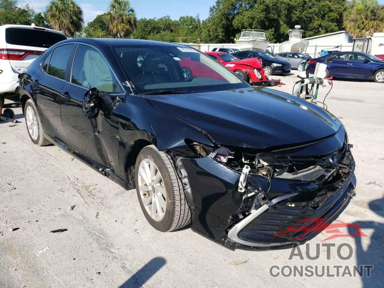 TOYOTA CAMRY 2021 - 4T1C11AK4MU612518
