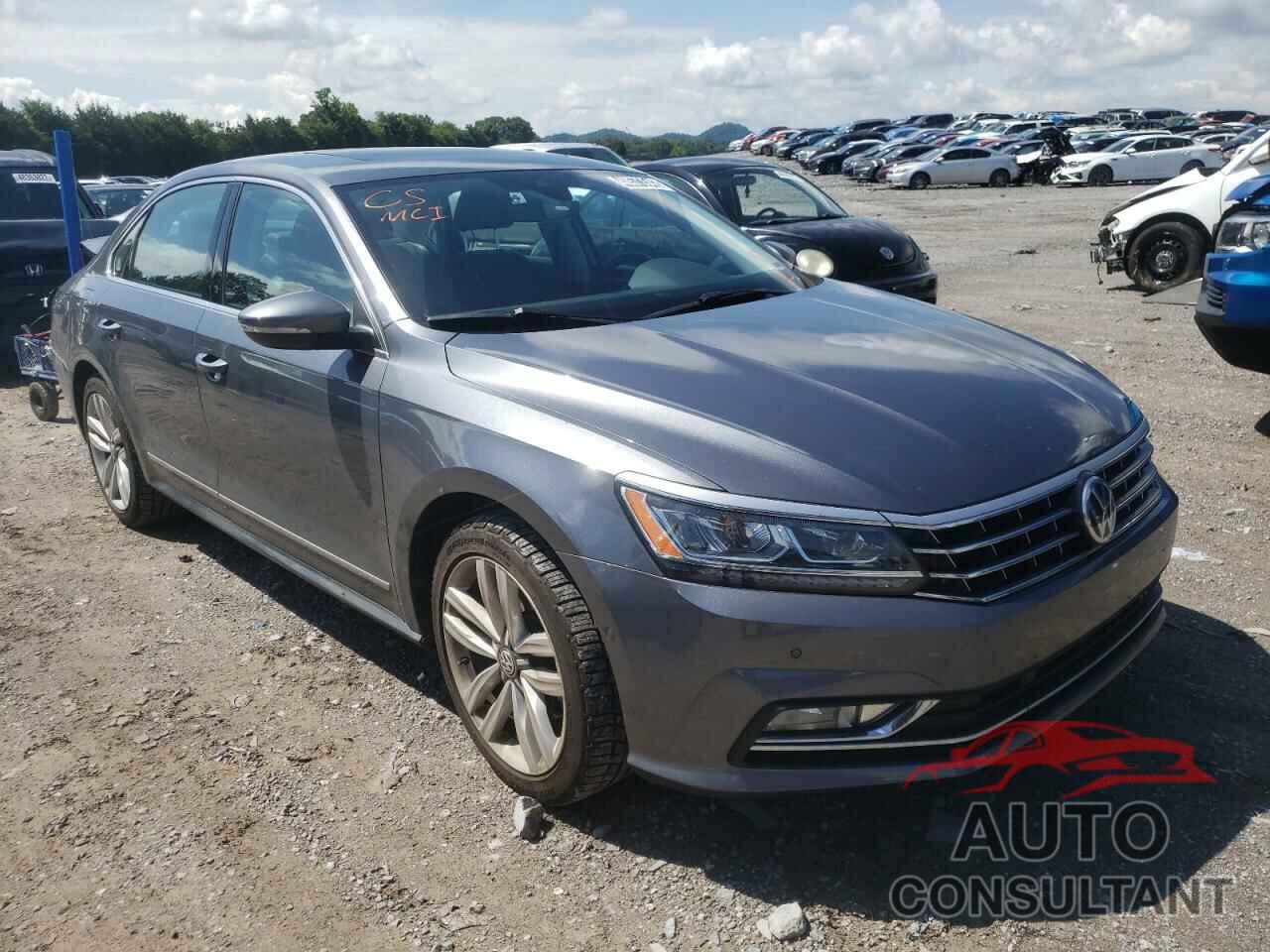 VOLKSWAGEN PASSAT 2017 - 1VWCT7A36HC059955