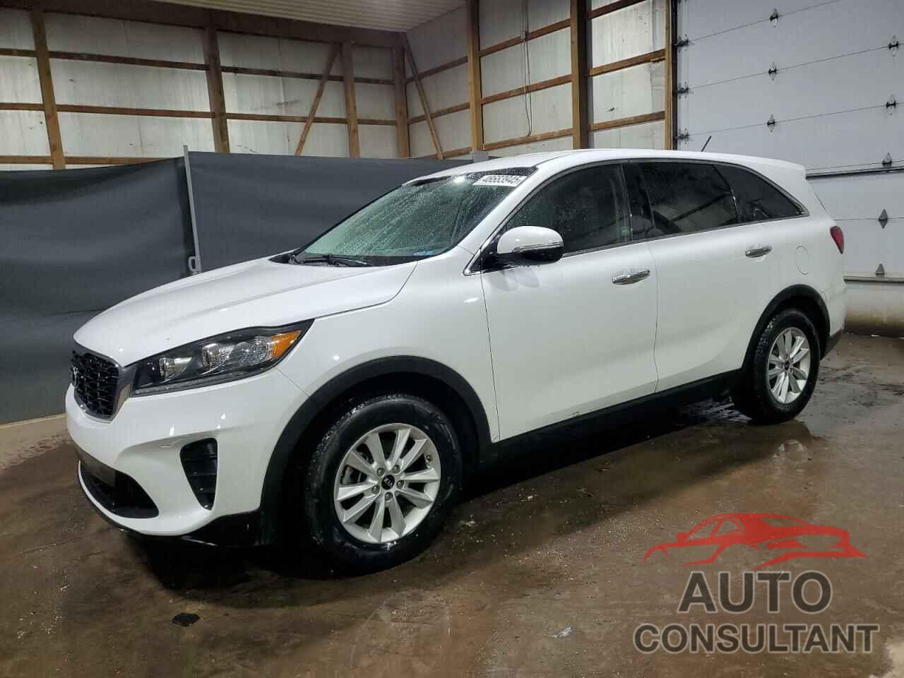KIA SORENTO 2019 - 5XYPG4A54KG509565