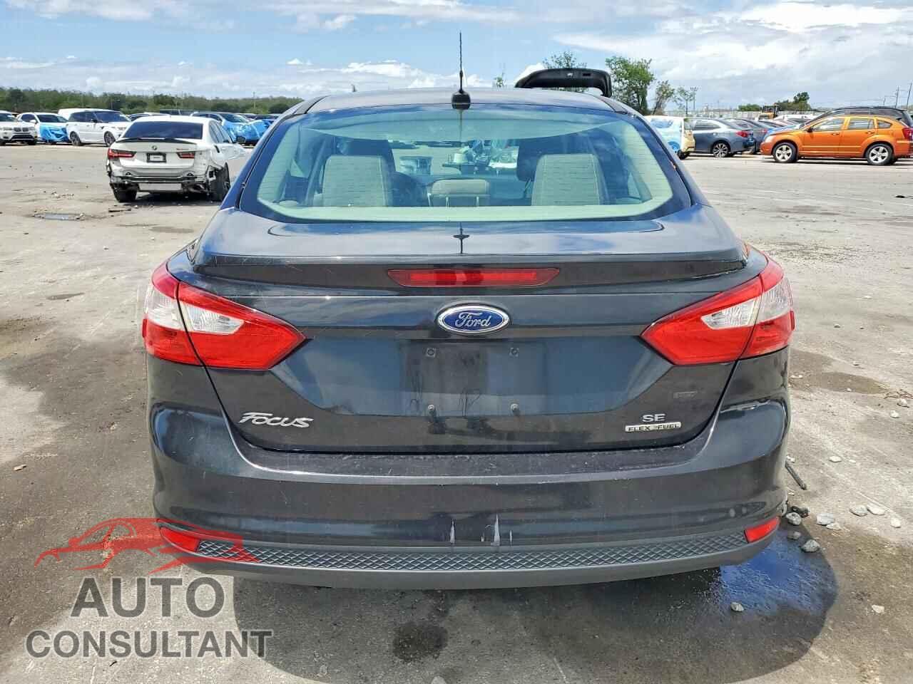 FORD FOCUS 2012 - 1FAHP3F2XCL370101
