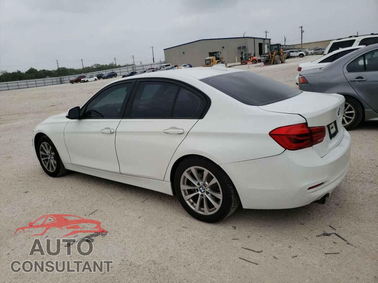 BMW 3 SERIES 2016 - WBA8E1G56GNU10971