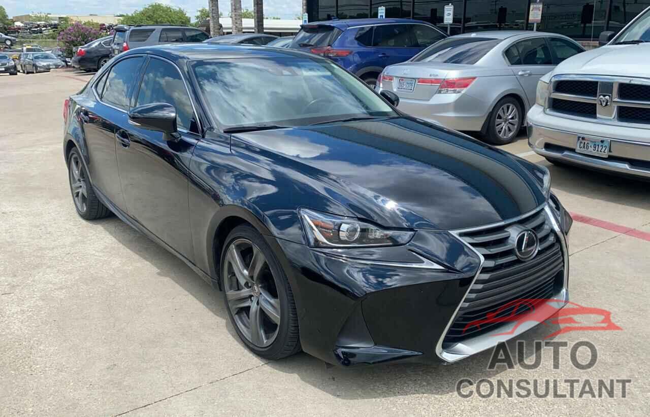 LEXUS IS 2018 - JTHBA1D22J5071145