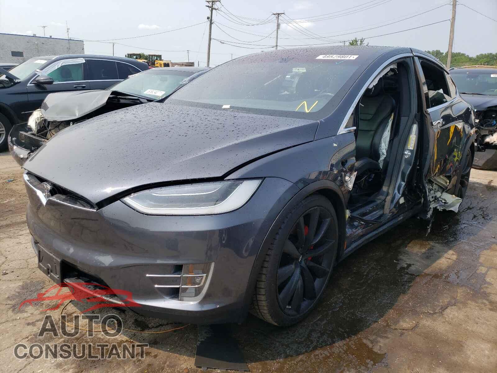TESLA MODEL X 2016 - 5YJXCBE49GF015041
