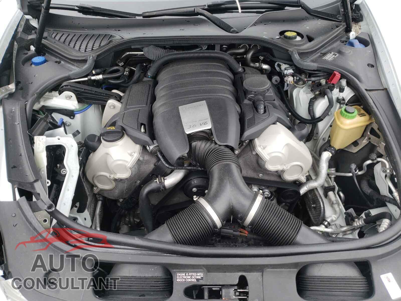 PORSCHE PANAMERA 2016 - WP0AA2A76GL006175