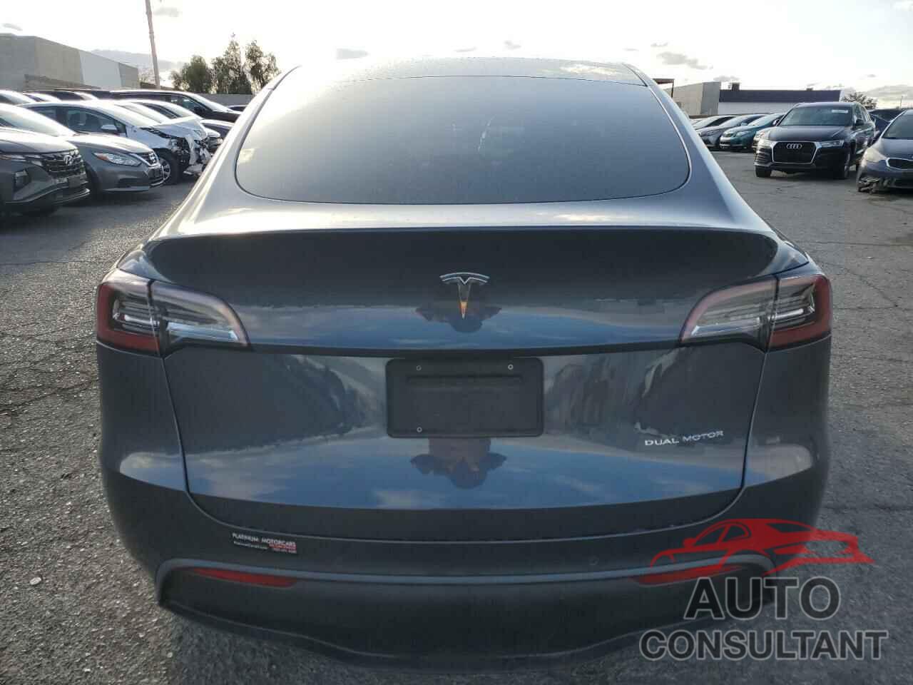 TESLA MODEL Y 2020 - 5YJYGDEF2LF004771
