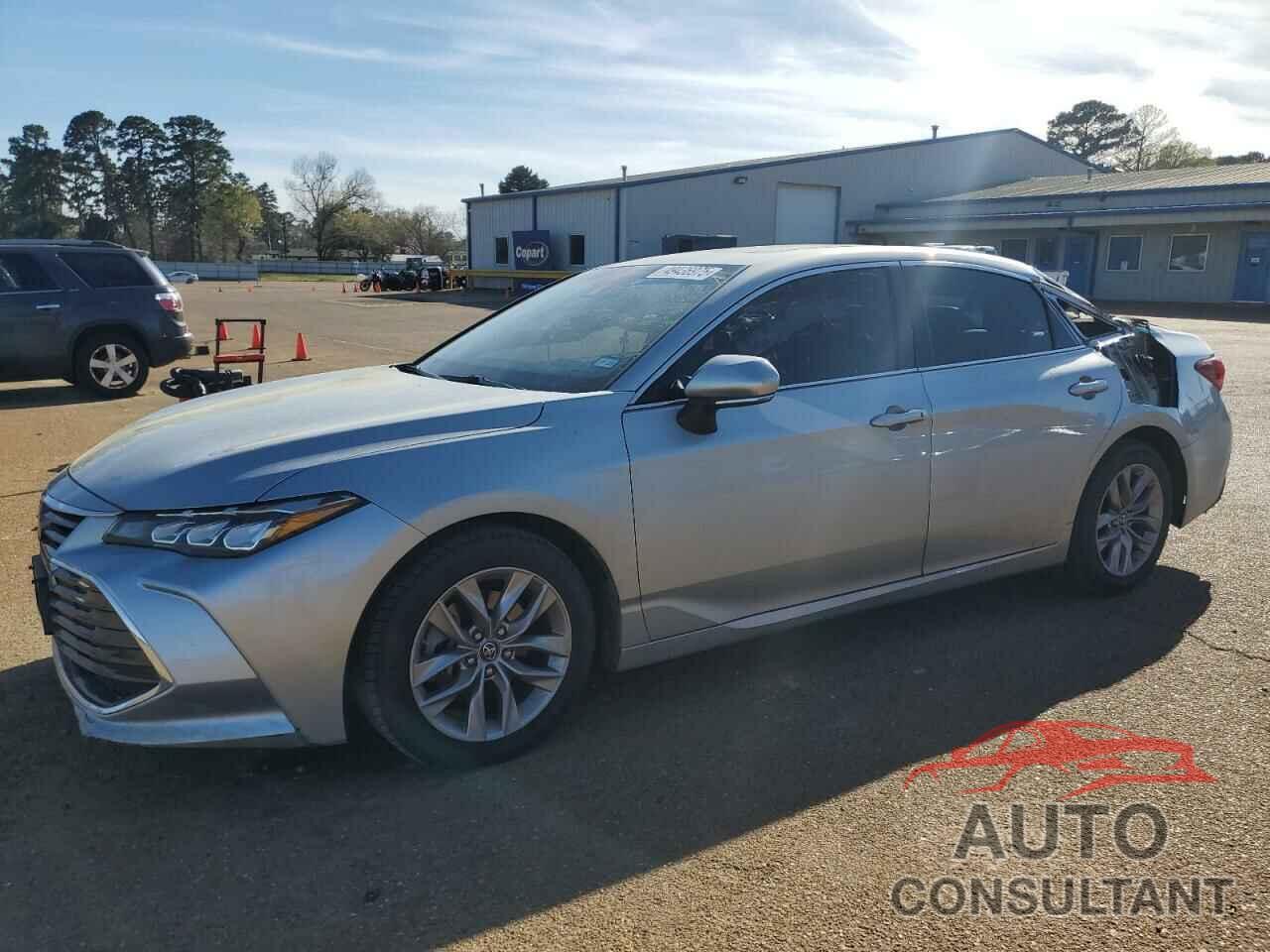 TOYOTA AVALON 2019 - 4T1BZ1FB7KU007094