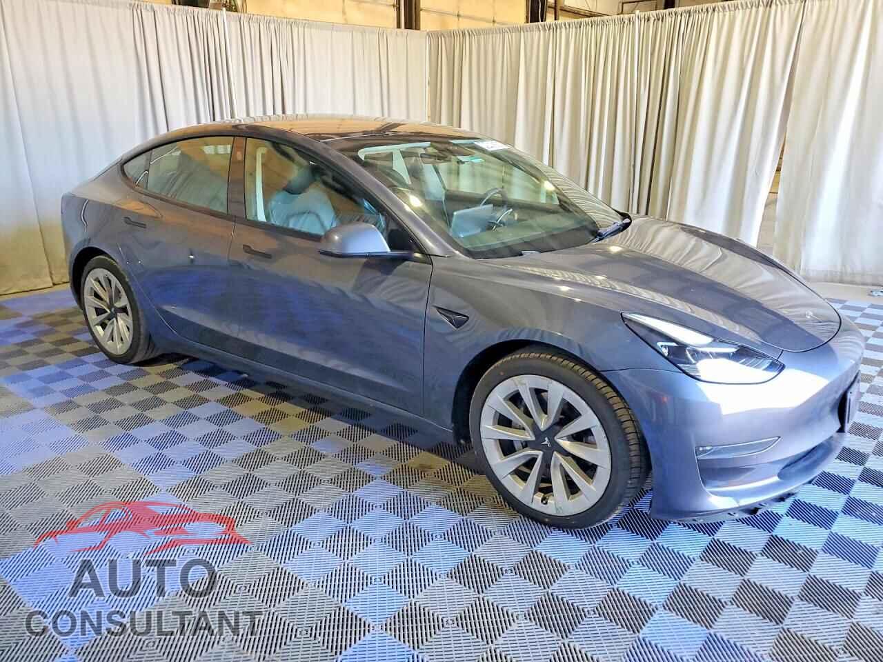 TESLA MODEL 3 2022 - 5YJ3E1EA9NF304541