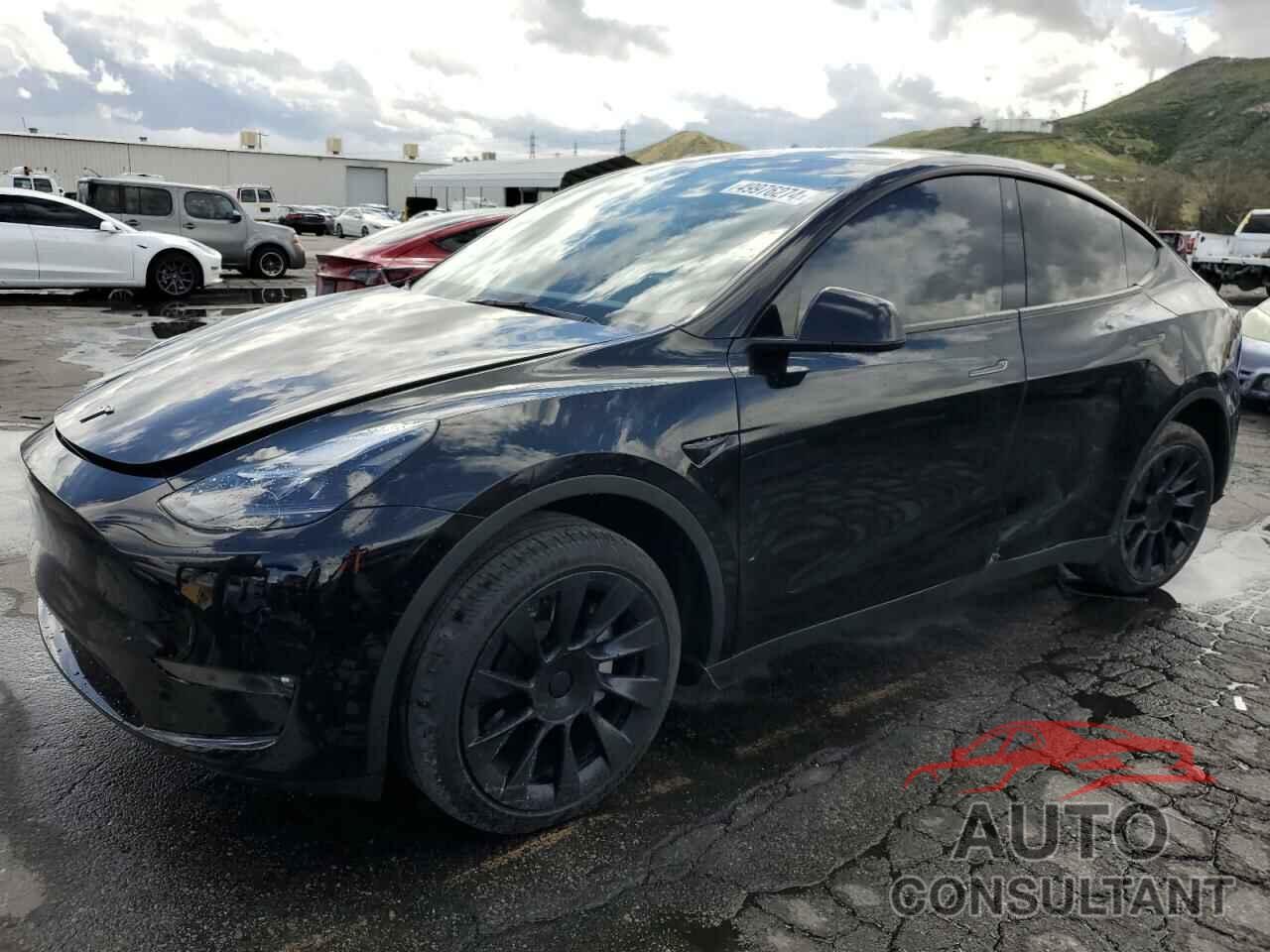 TESLA MODEL Y 2023 - 7SAYGAEE2PF750913