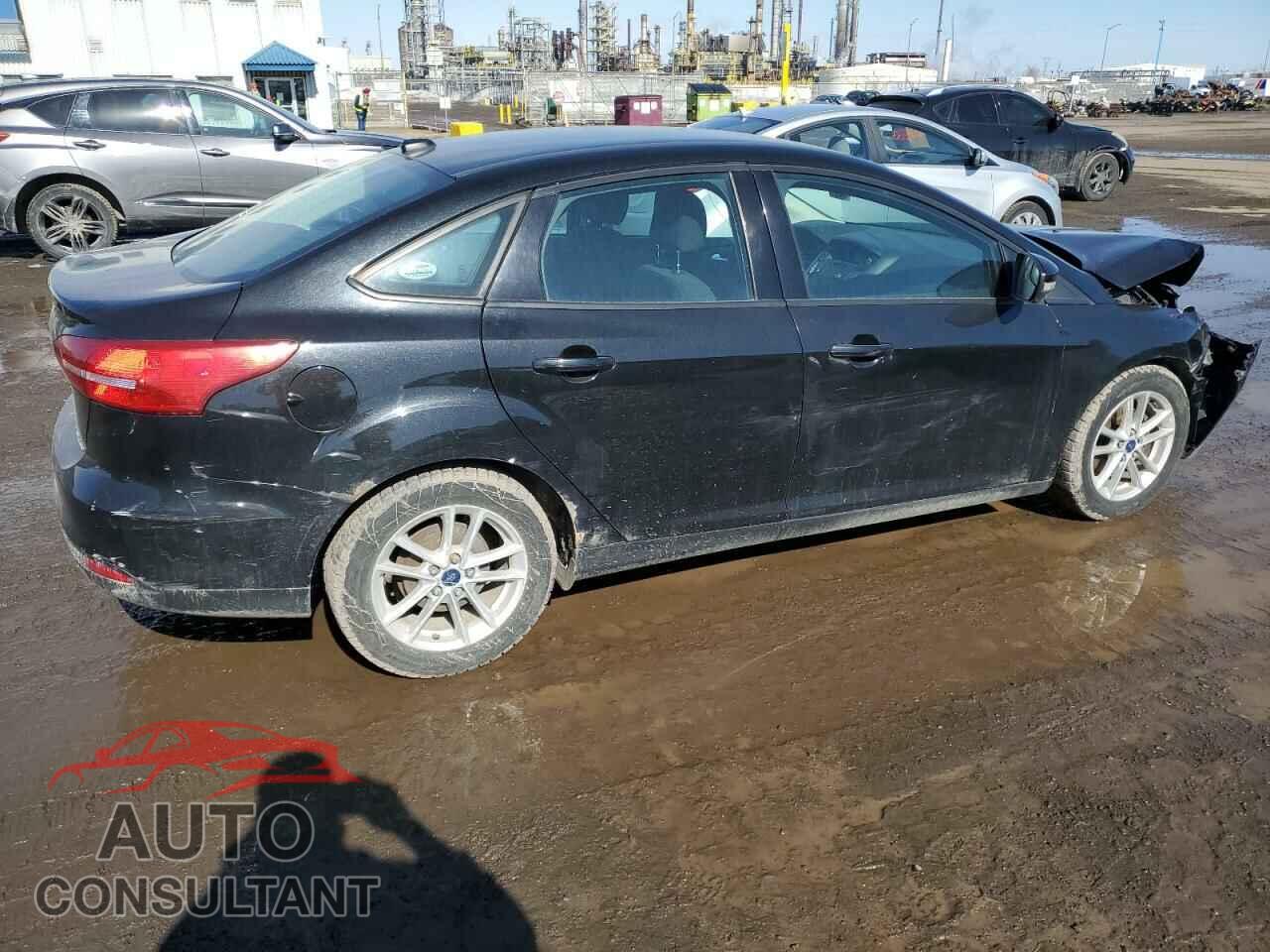 FORD FOCUS 2015 - 1FADP3F27FL371130