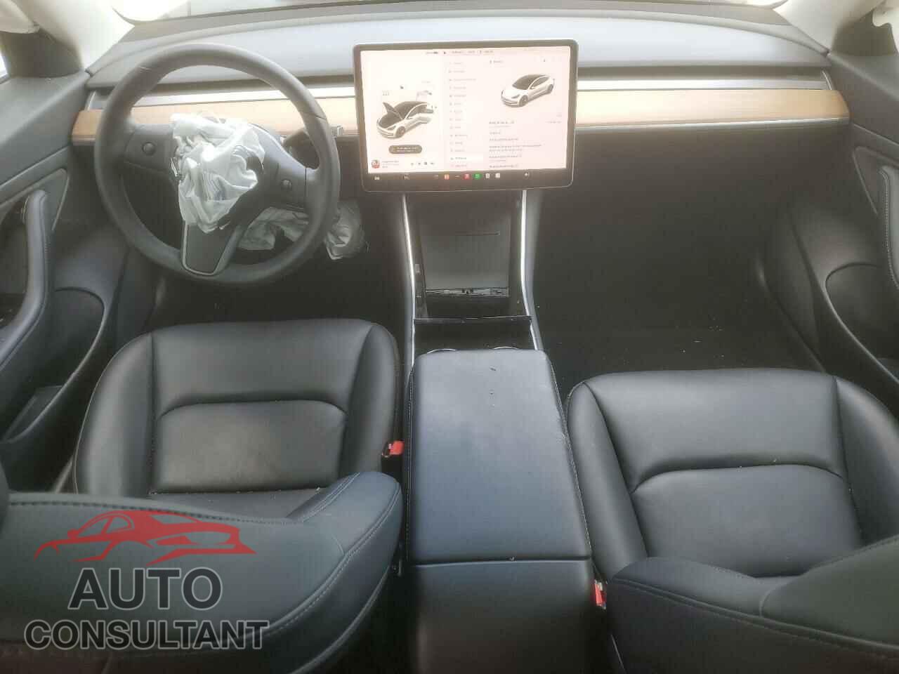 TESLA MODEL 3 2020 - 5YJ3E1EA5LF504748