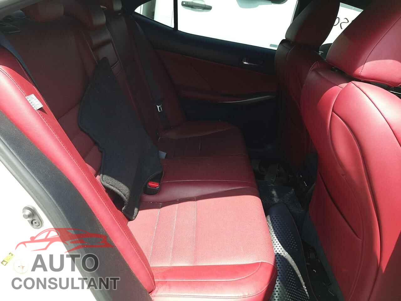 LEXUS IS 2016 - JTHBA1D22G5003968