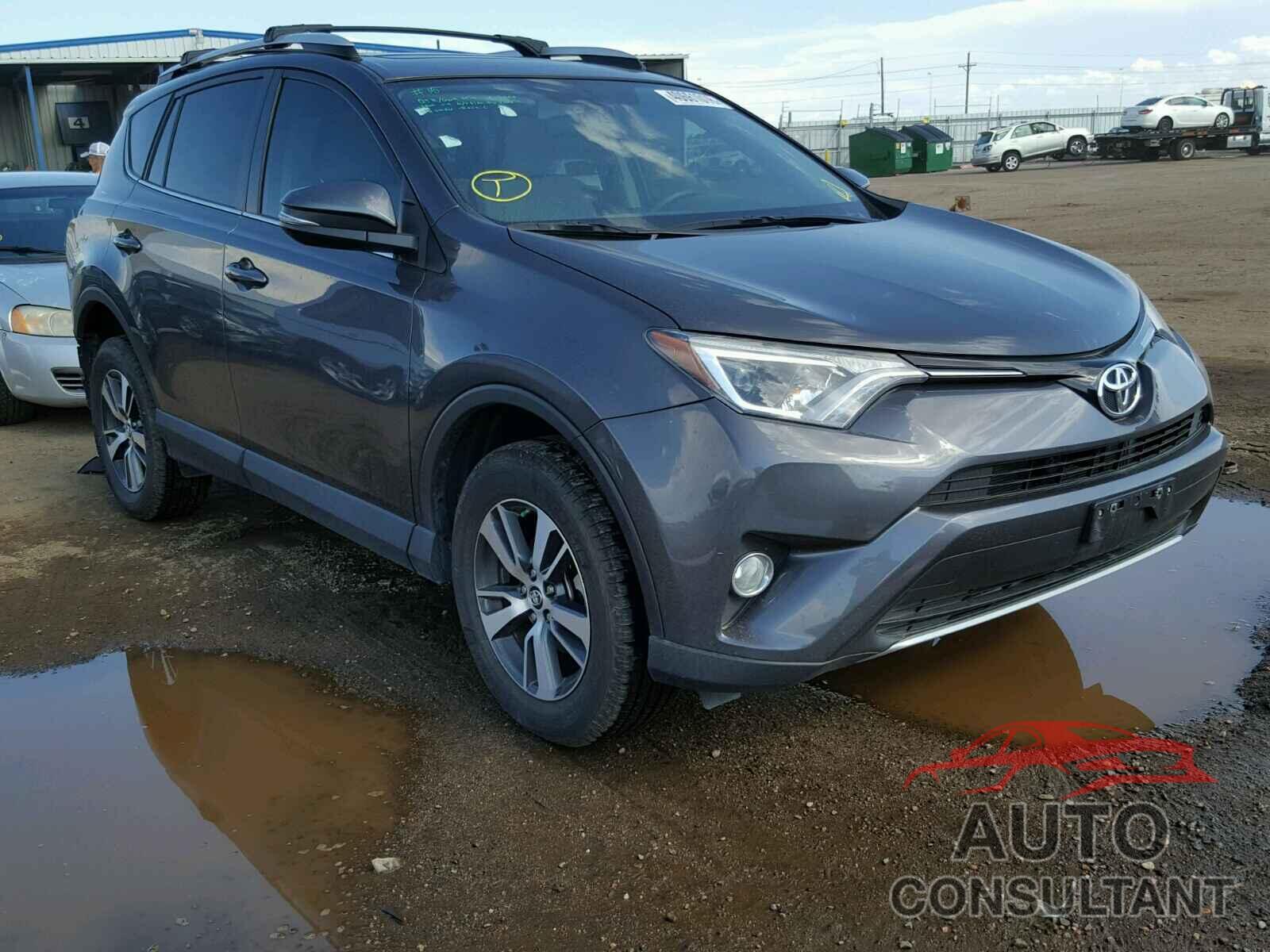 TOYOTA RAV4 XLE 2016 - 2T3RFREV9GW473819