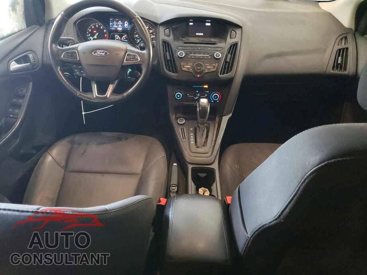 FORD FOCUS 2016 - 1FADP3F22GL379461