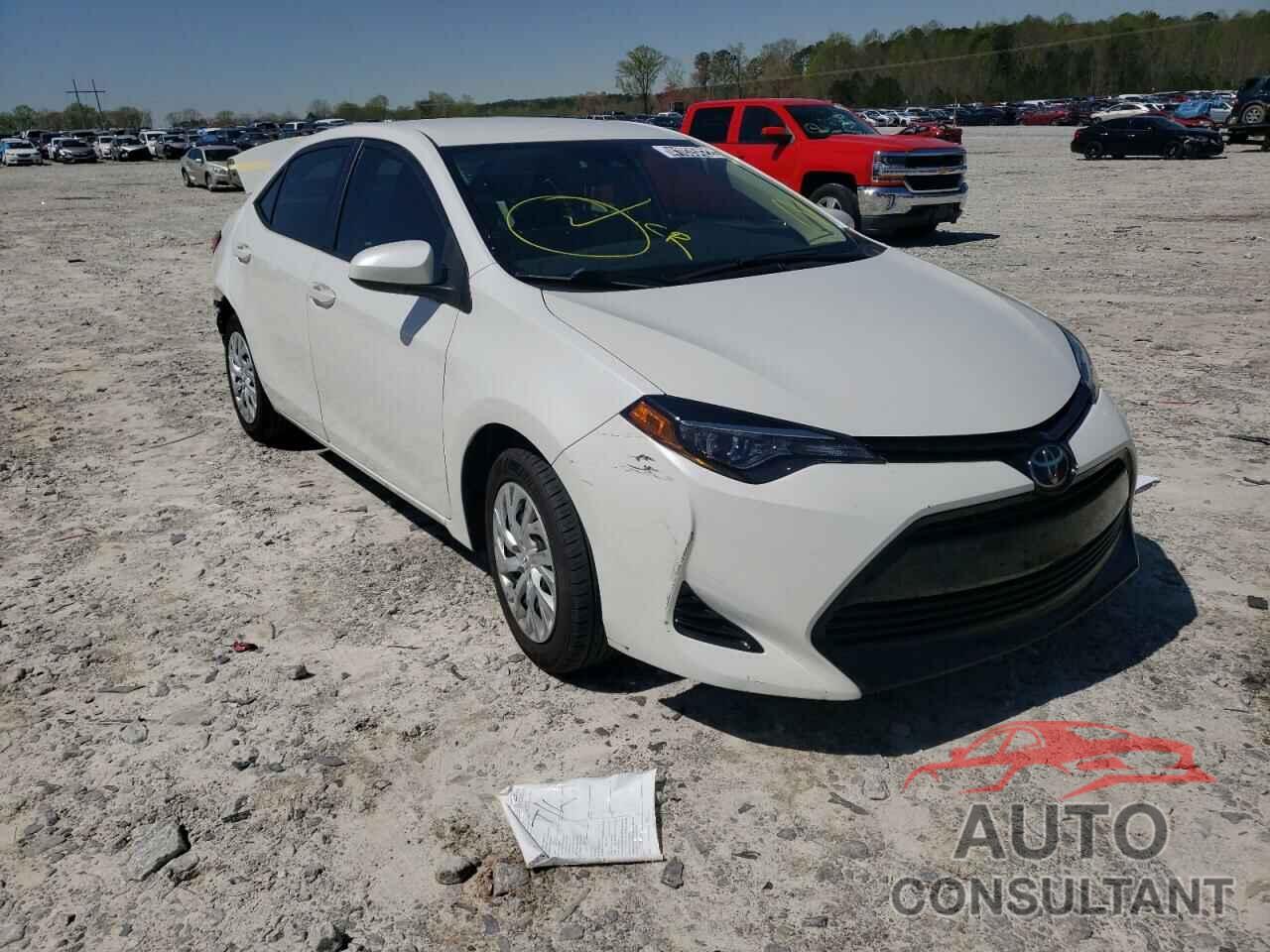 TOYOTA COROLLA 2018 - 5YFBURHEXJP854390