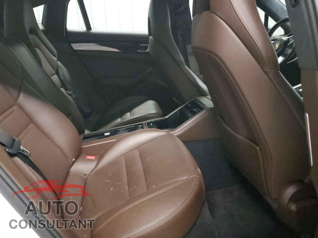 PORSCHE PANAMERA 2017 - WP0AF2A74HL150746
