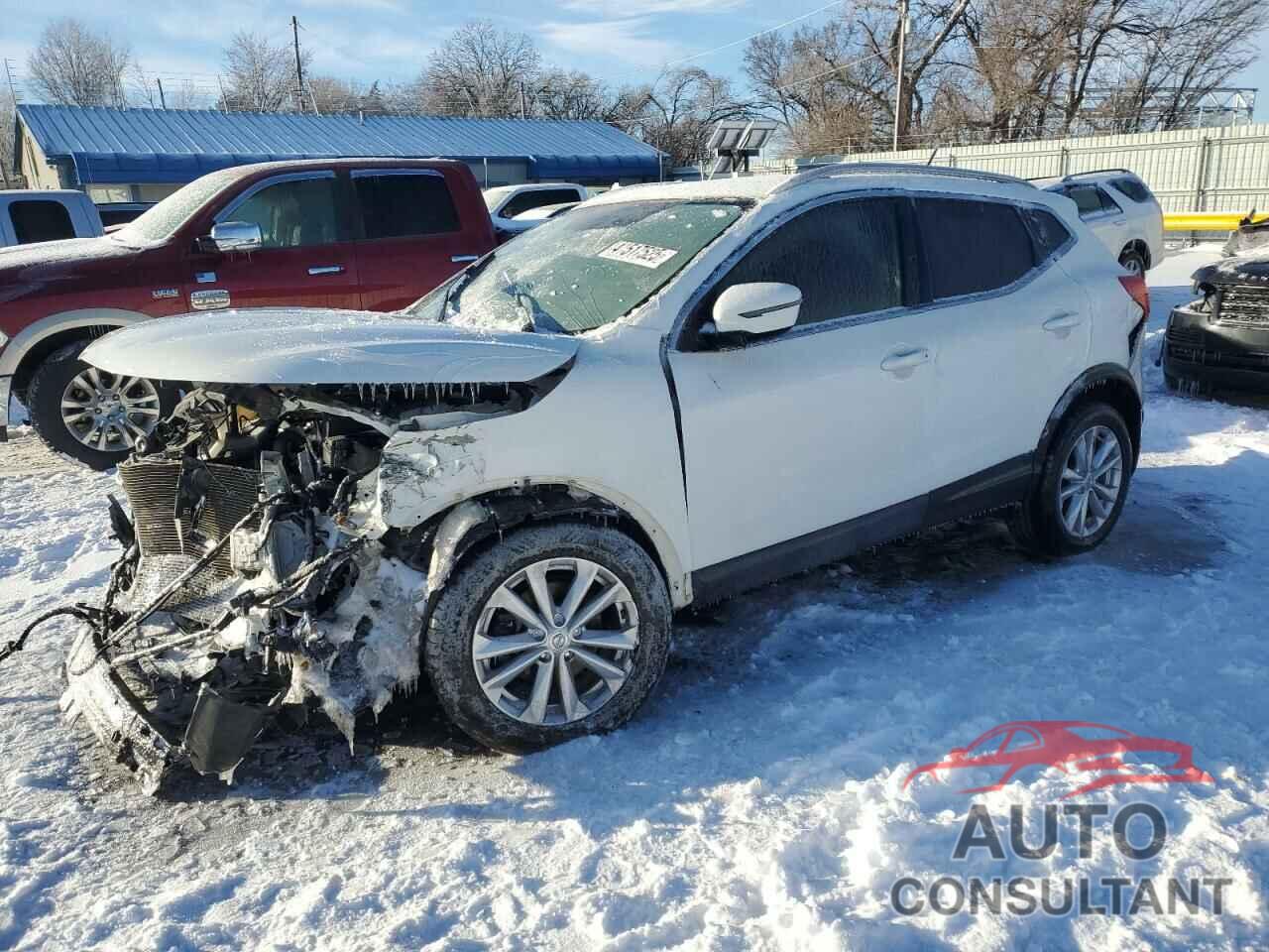NISSAN ROGUE 2017 - JN1BJ1CR6HW113713
