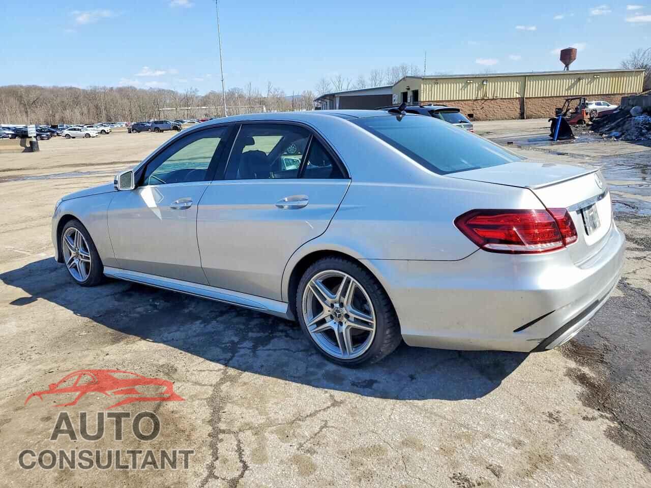 MERCEDES-BENZ E-CLASS 2014 - WDDHF8JB4EB045492