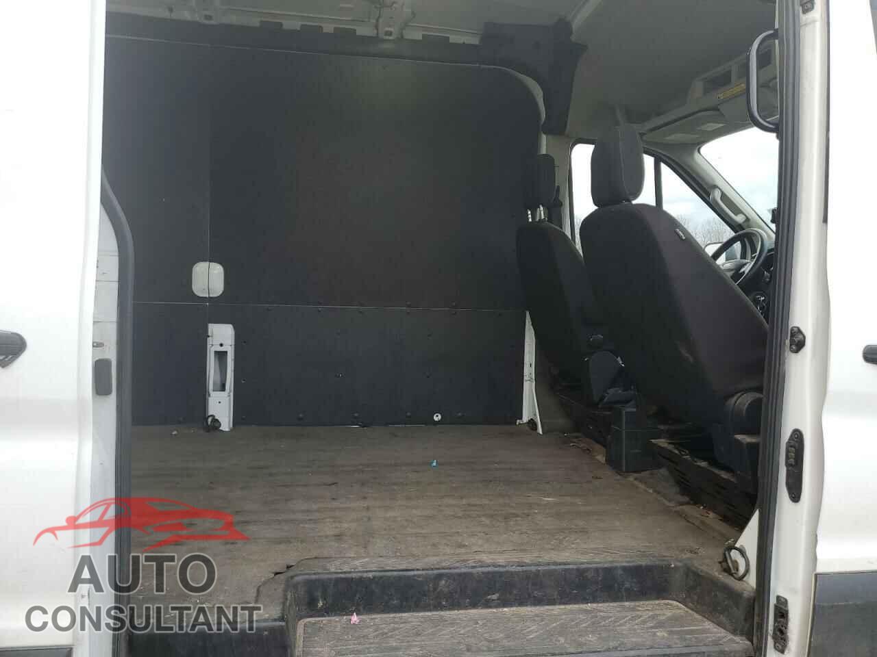 FORD TRANSIT 2020 - 1FTBR2C83LKA04418