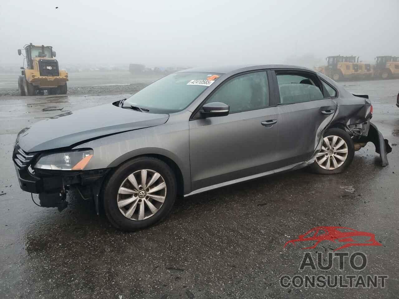 VOLKSWAGEN PASSAT 2013 - 1VWAH7A31DC075869