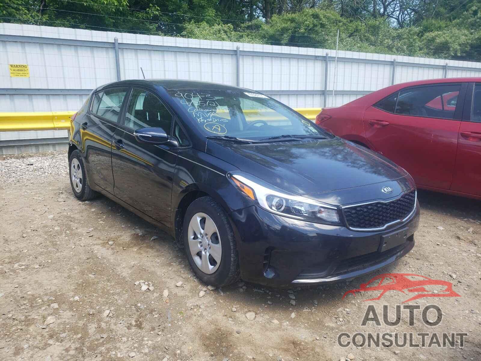 KIA FORTE 2017 - KNAFK5A83H5679456
