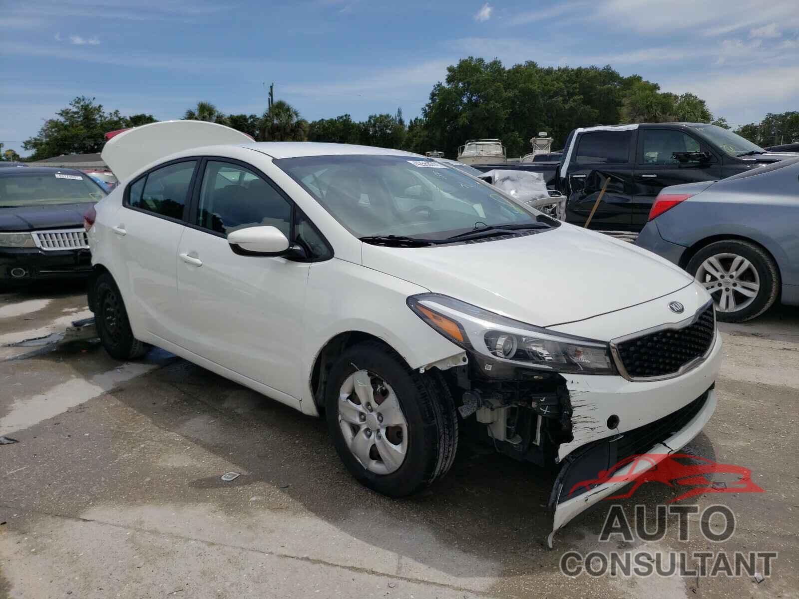 KIA FORTE 2017 - 3KPFK4A76HE029206