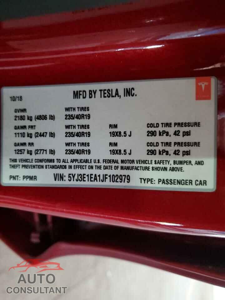 TESLA MODEL 3 2018 - 5YJ3E1EA1JF102979