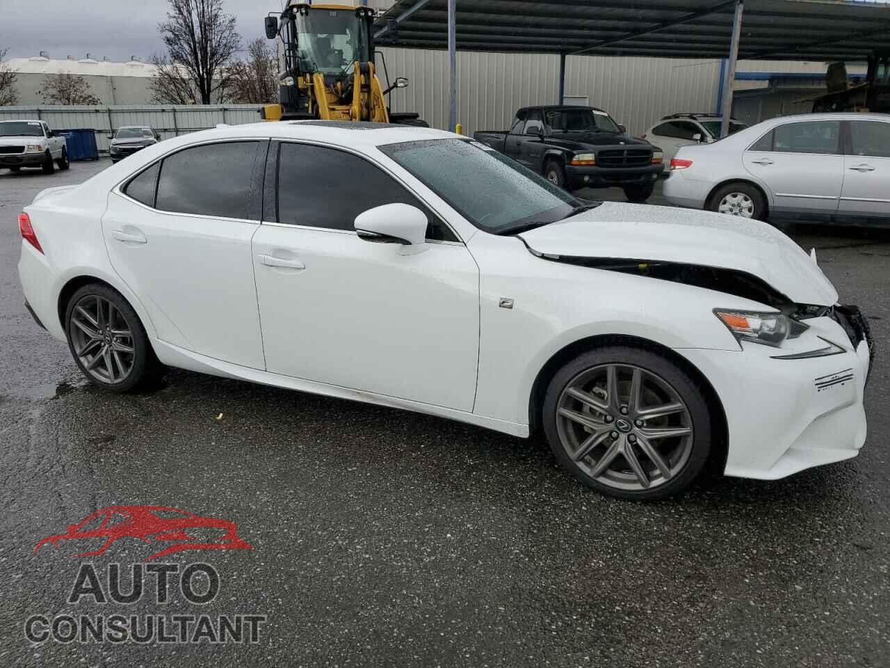 LEXUS IS 2015 - JTHBF1D27F5060425