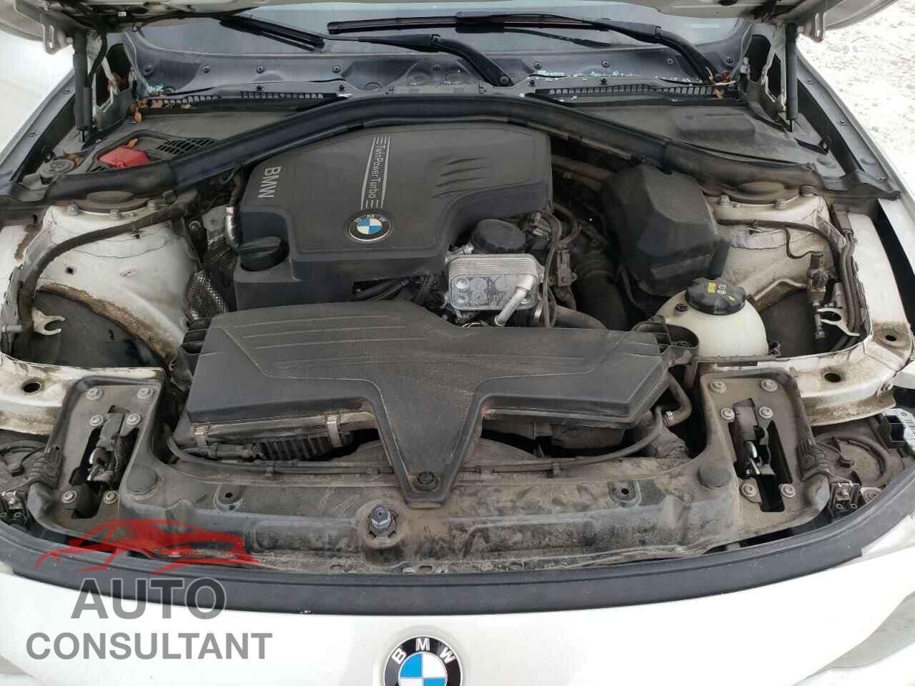 BMW 3 SERIES 2016 - WBA8E9G5XGNU27724