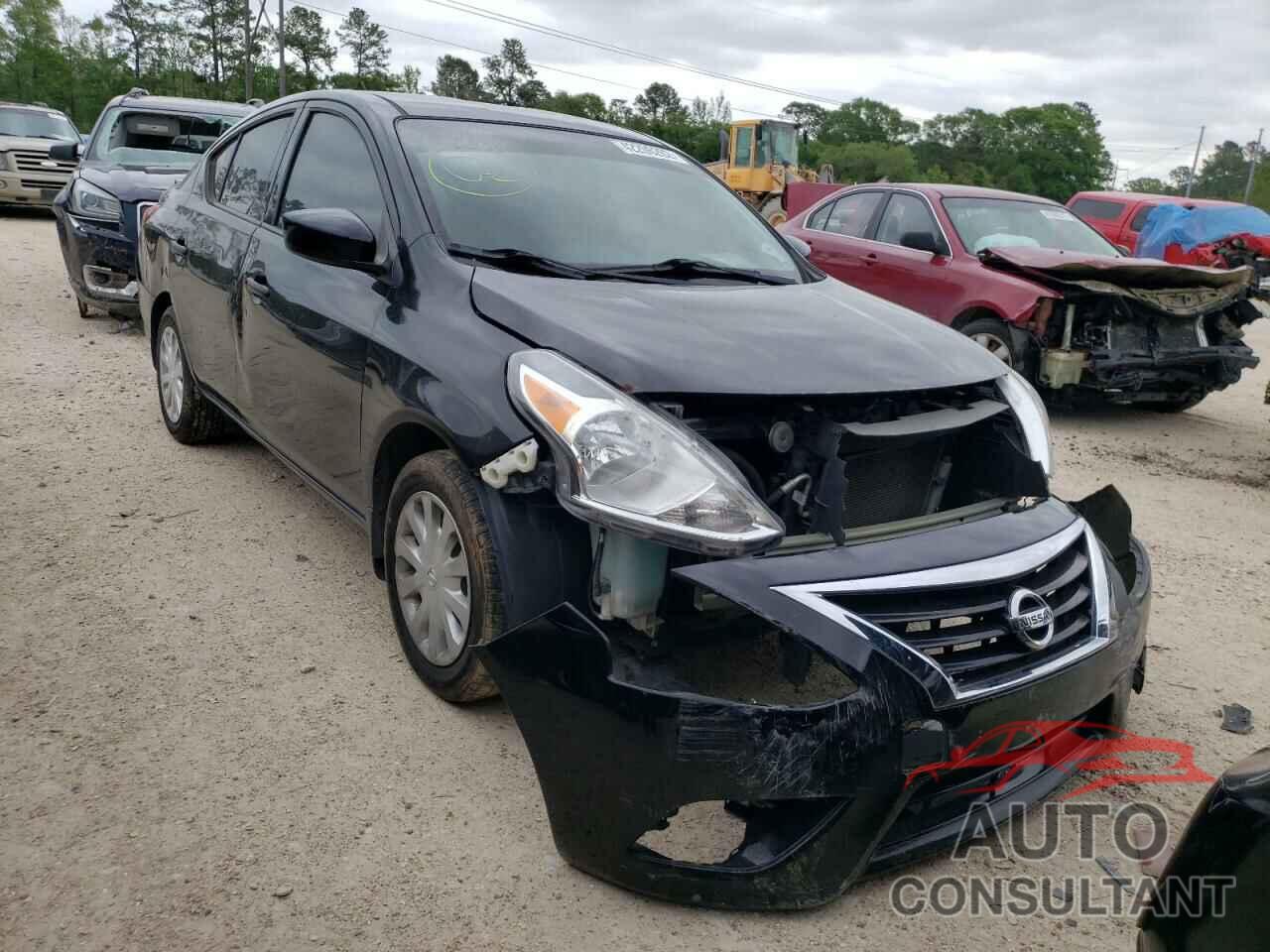 NISSAN VERSA 2017 - 3N1CN7AP3HL822036