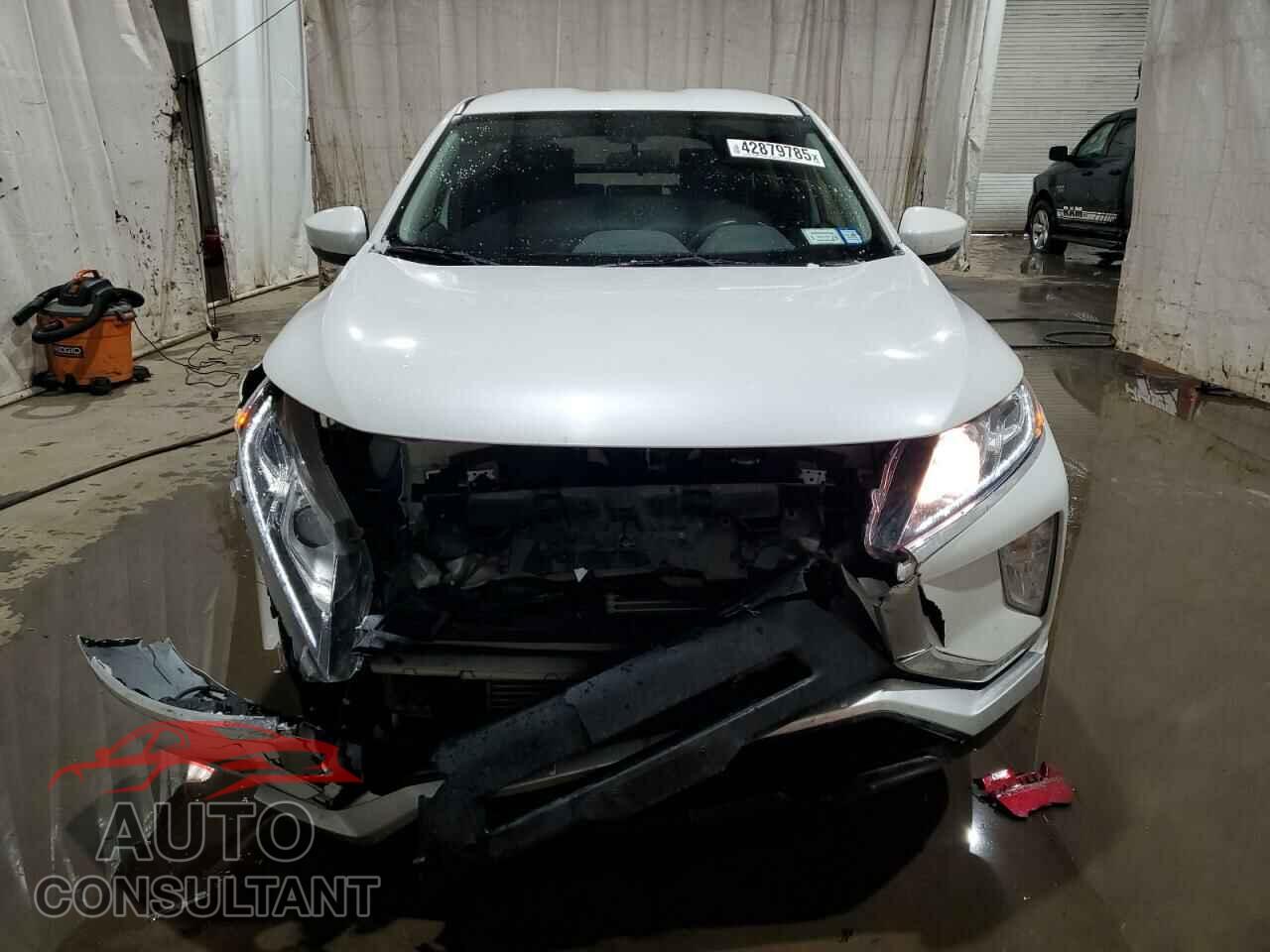 MITSUBISHI ECLIPSE 2018 - JA4AT3AAXJZ039948