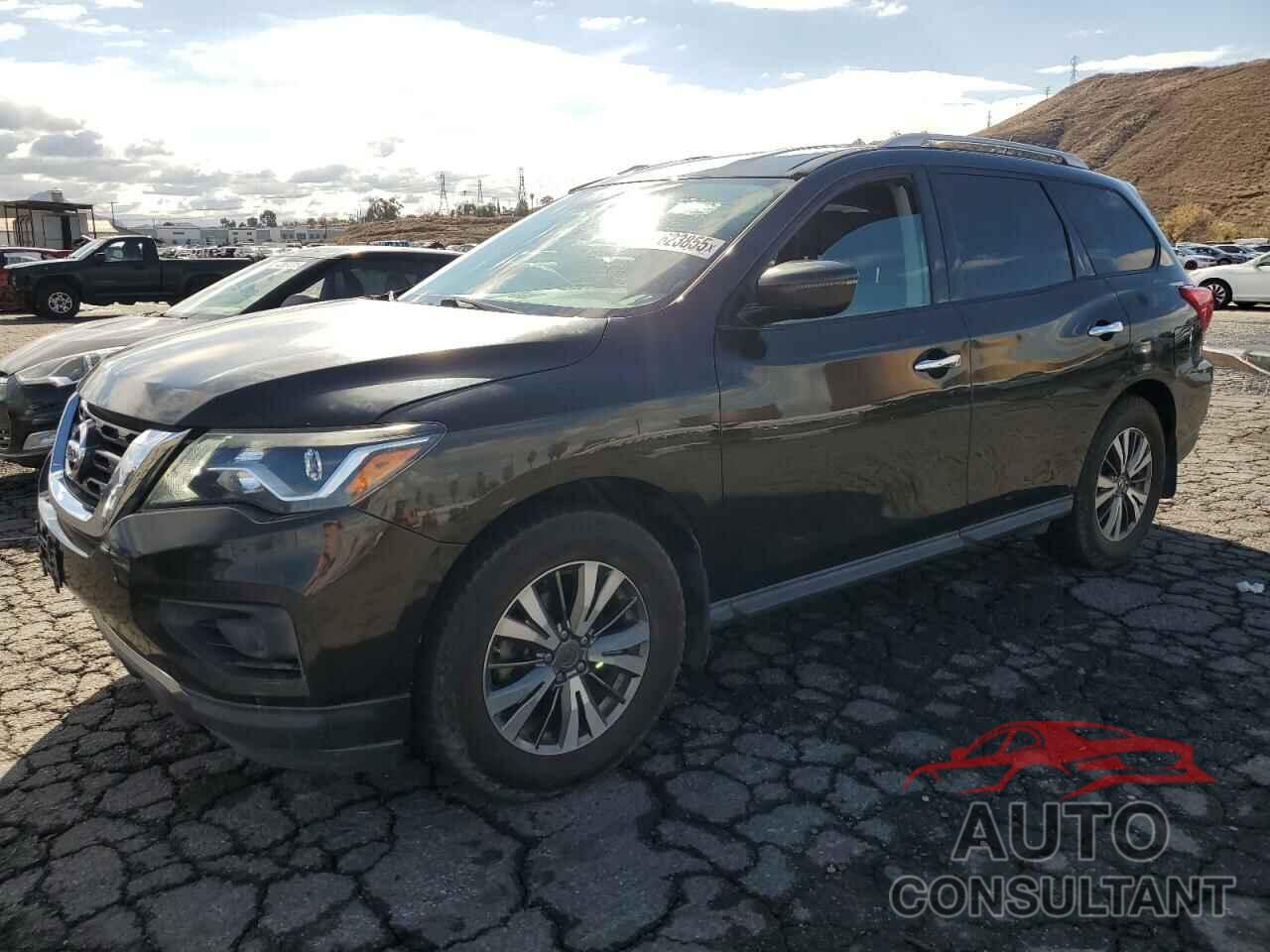 NISSAN PATHFINDER 2017 - 5N1DR2MN7HC601761