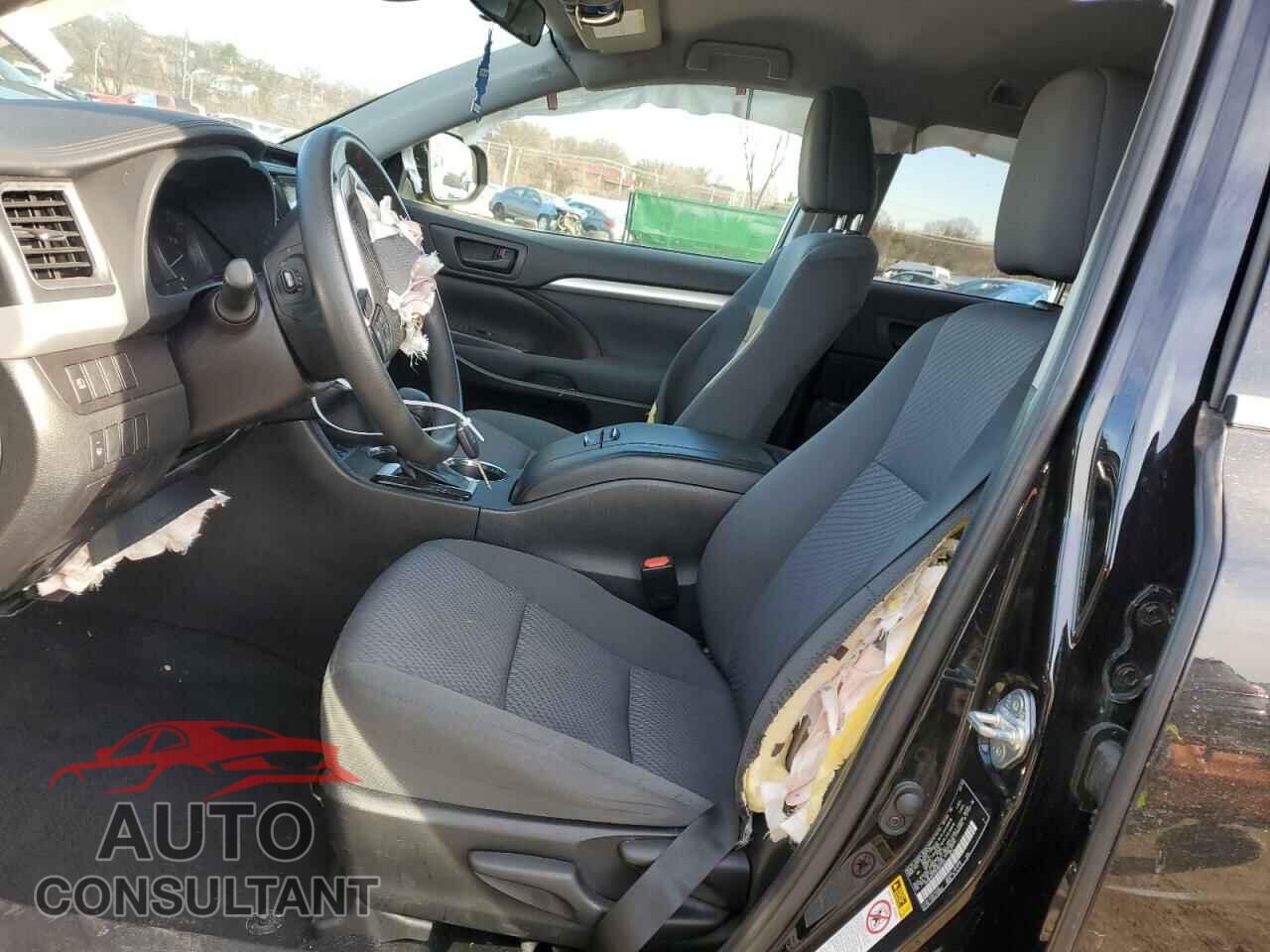 TOYOTA HIGHLANDER 2019 - 5TDBZRFH7KS972727