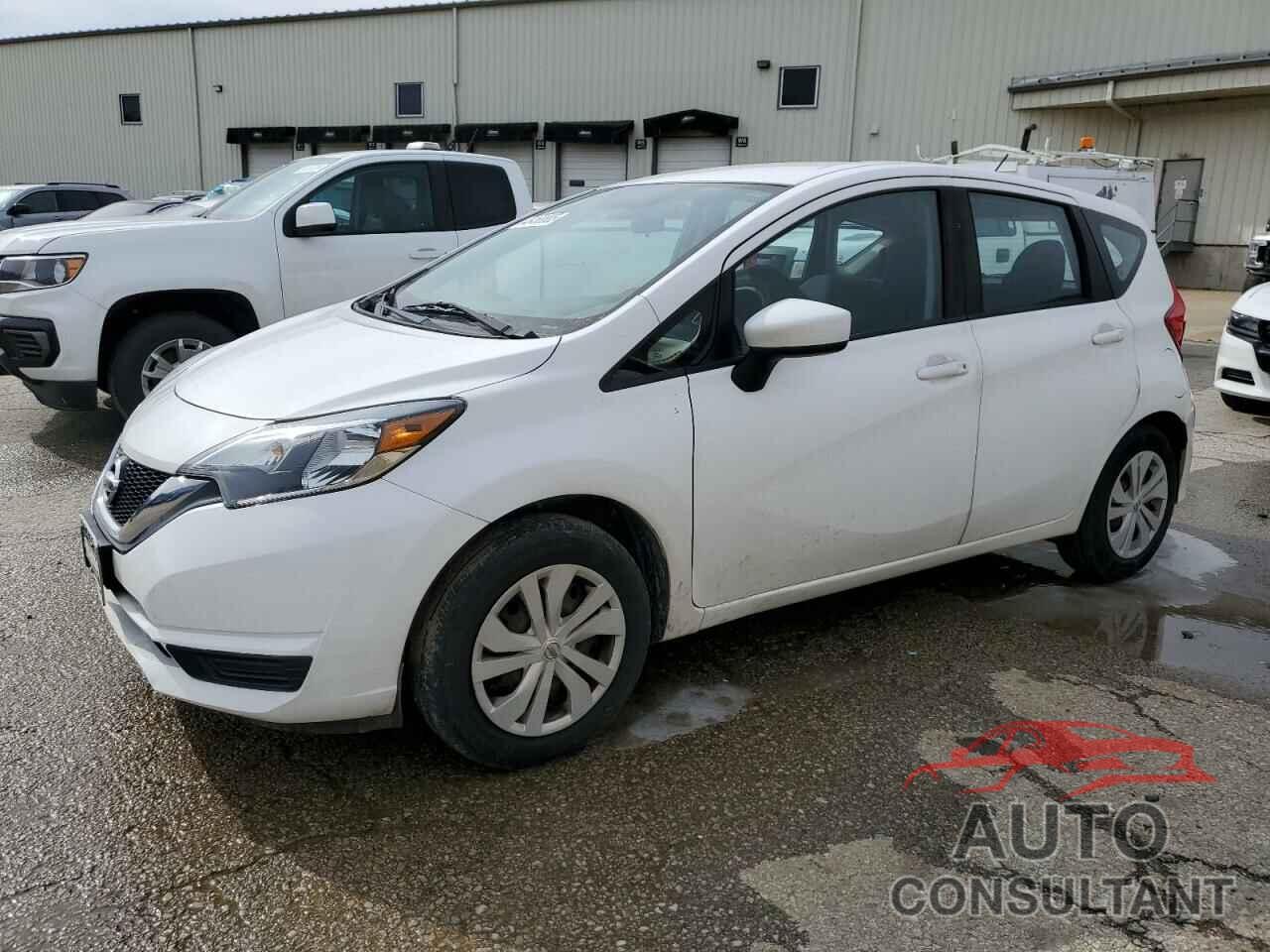 NISSAN VERSA 2018 - 3N1CE2CP8JL353550