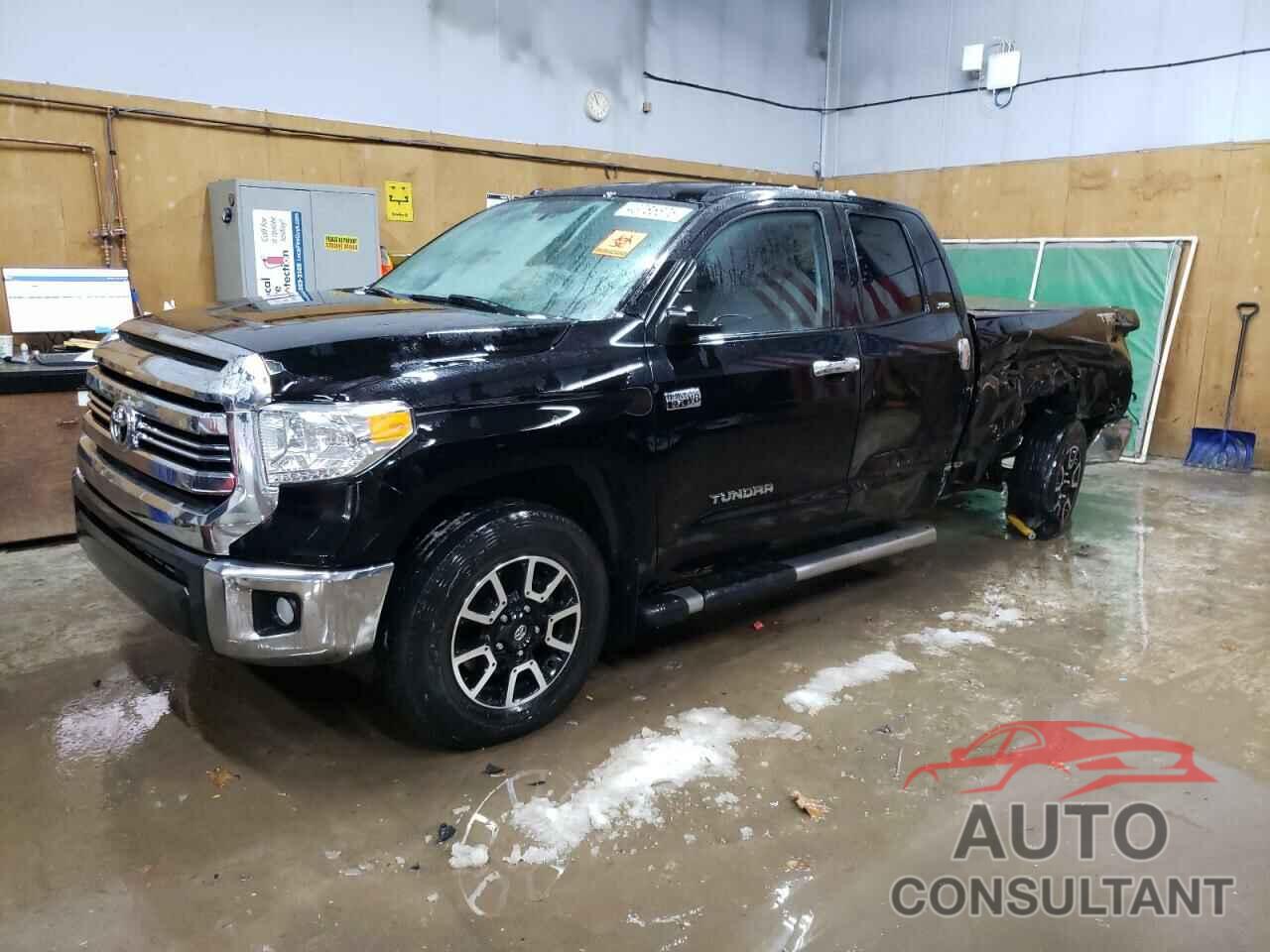 TOYOTA TUNDRA 2017 - 5TFUW5F12HX620400