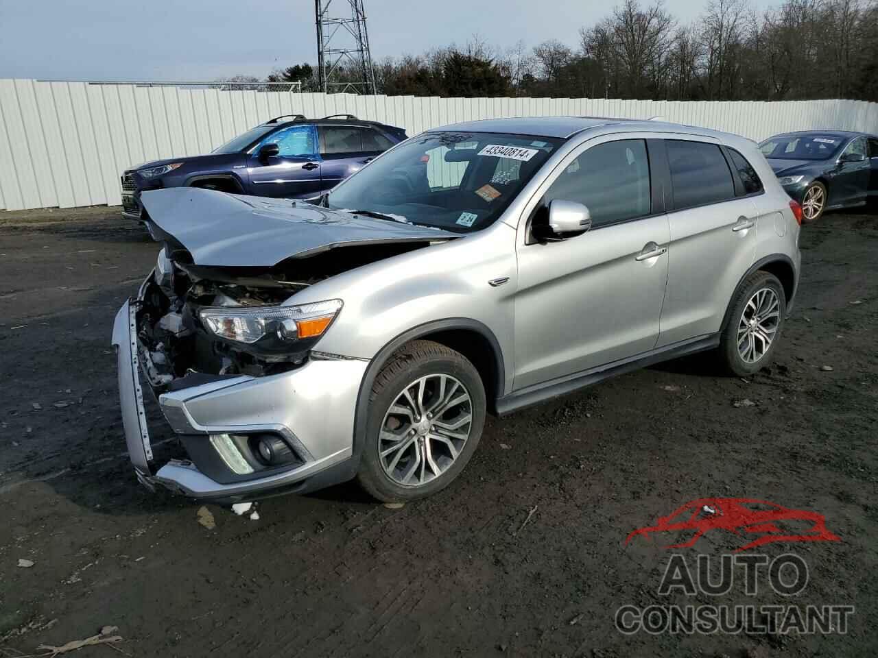 MITSUBISHI OUTLANDER 2019 - JA4AR3AU9KU011257