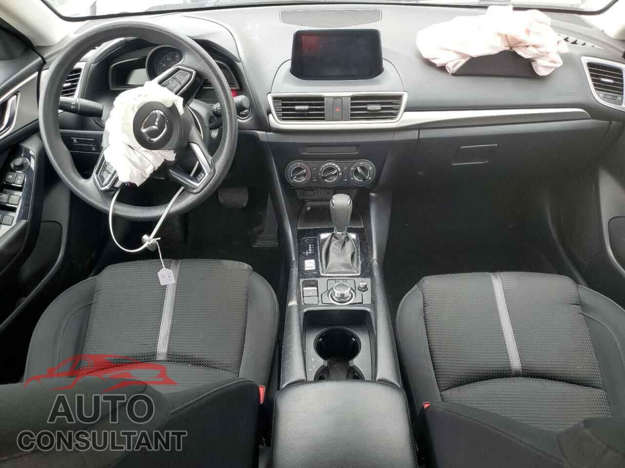 MAZDA 3 2017 - 3MZBN1U78HM129634