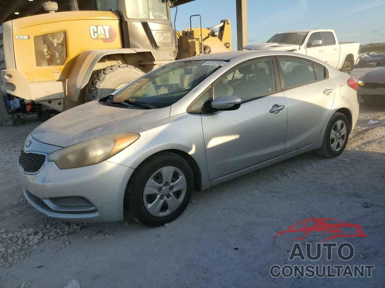 KIA FORTE 2015 - KNAFK4A68F5268785