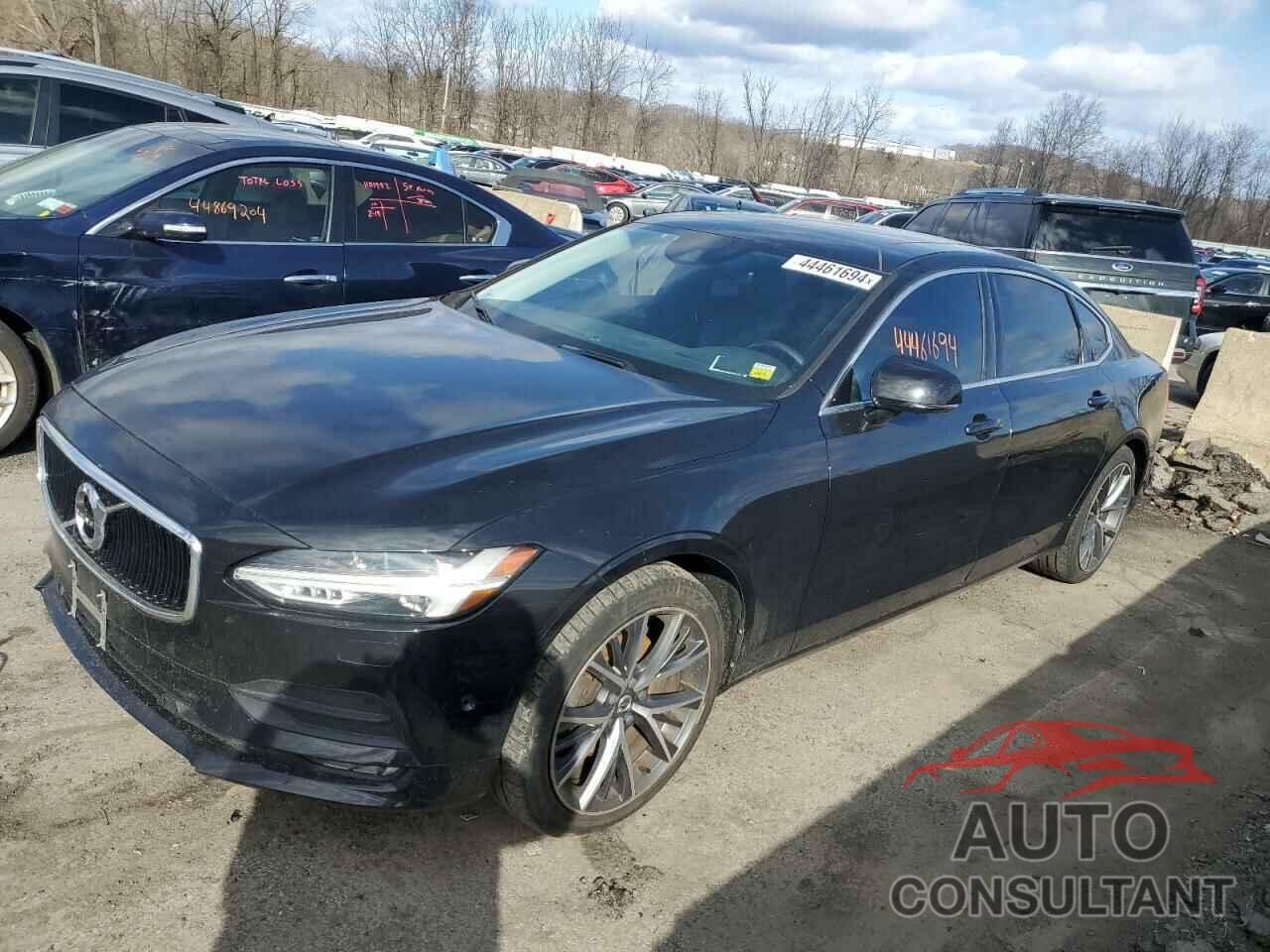 VOLVO S90 2018 - LVY982MK3JP040260