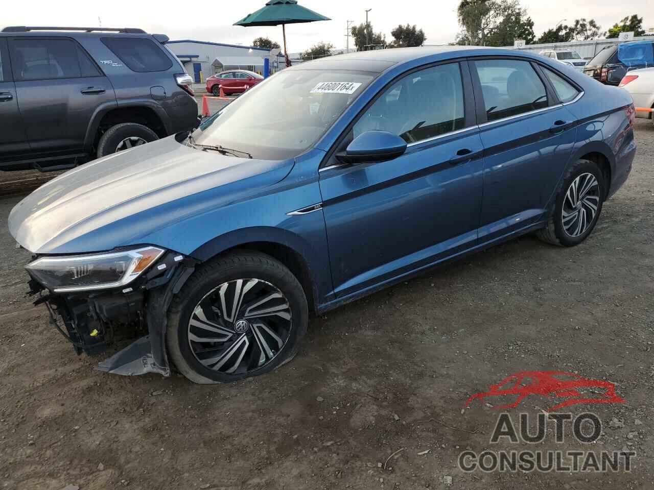 VOLKSWAGEN JETTA 2020 - 3VWE57BUXLM084682