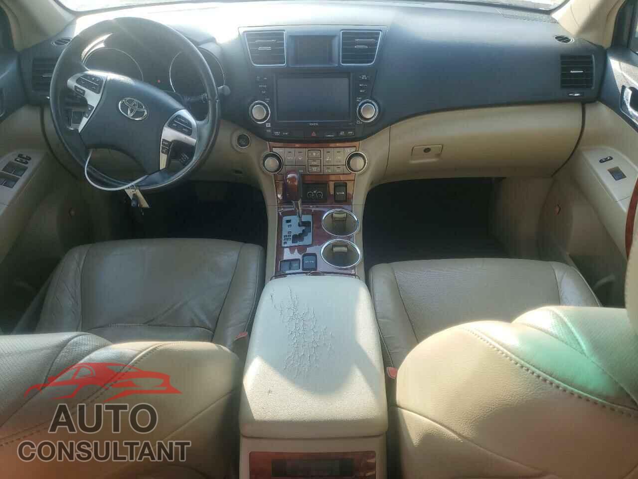TOYOTA HIGHLANDER 2011 - 5TDYK3EH1BS039712