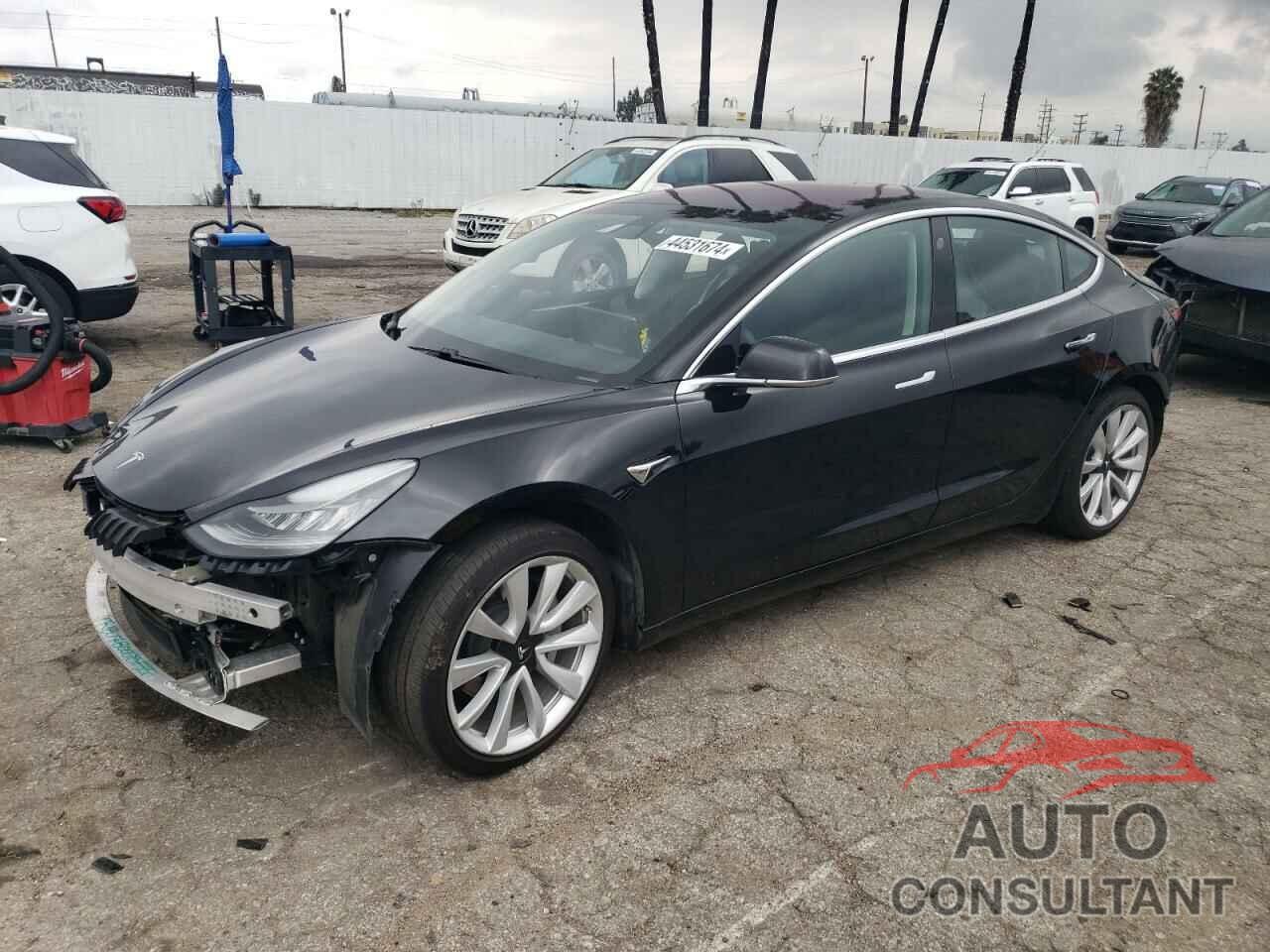 TESLA MODEL 3 2018 - 5YJ3E1EA2JF010702