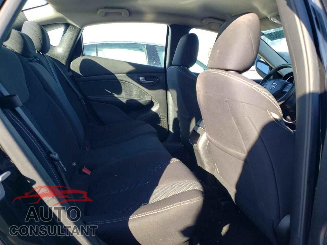 DODGE DART 2015 - 1C3CDFBB7FD180070