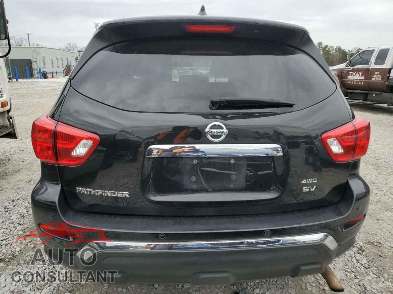 NISSAN PATHFINDER 2019 - 5N1DR2MM2KC576637