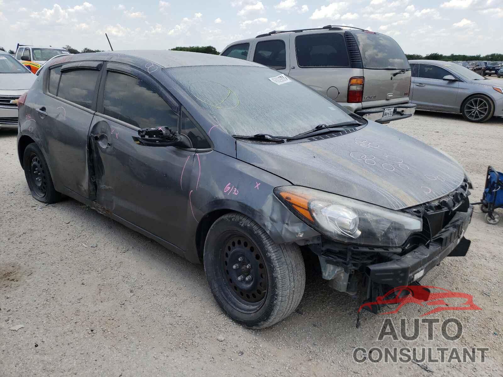 KIA FORTE 2016 - KNAFK5A82G5631946