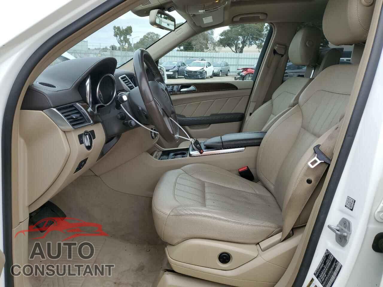 MERCEDES-BENZ GL-CLASS 2015 - 4JGDF6EE4FA483580