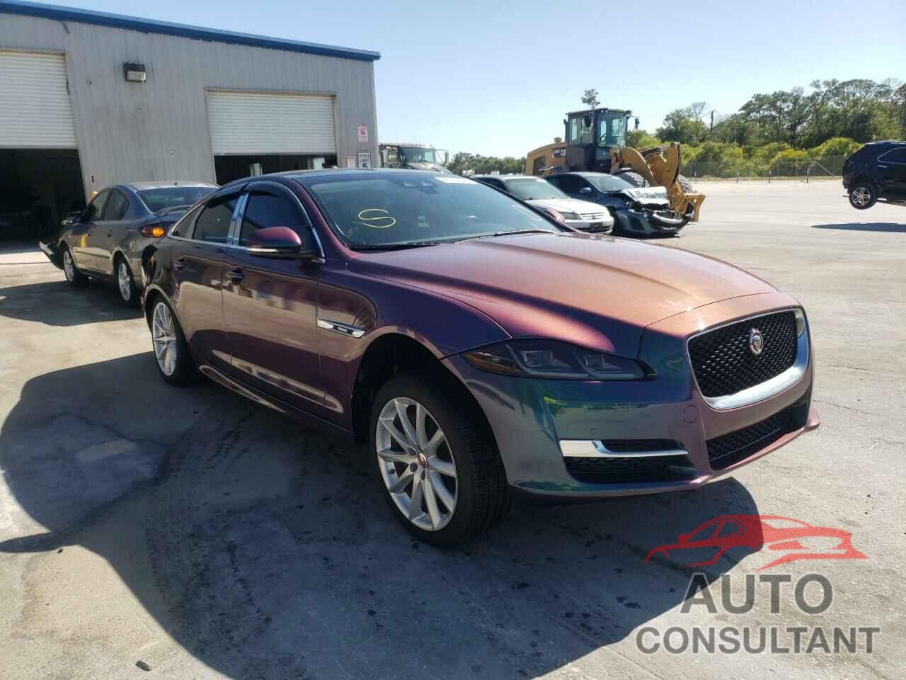 JAGUAR XJ 2018 - SAJWA1C75J8W14424