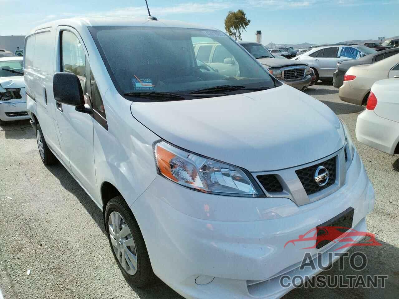 NISSAN NV 2020 - 3N6CM0KN3LK710885