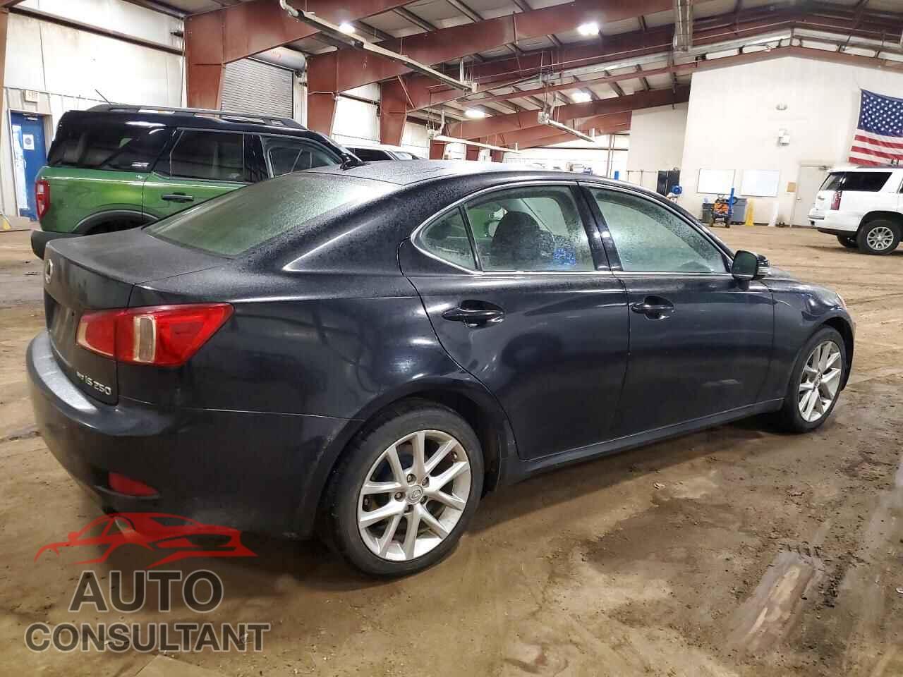 LEXUS IS 2012 - JTHCF5C24C5054137